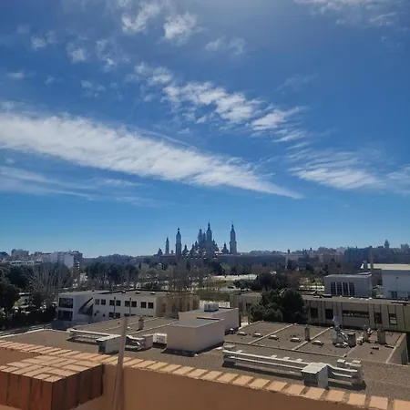 Penthouse With Views Of The Pilar Appartamento *